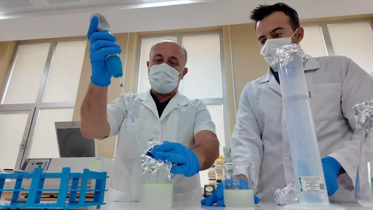 MAKÜ\'den Doğal Meme Ödemi Tedavisi