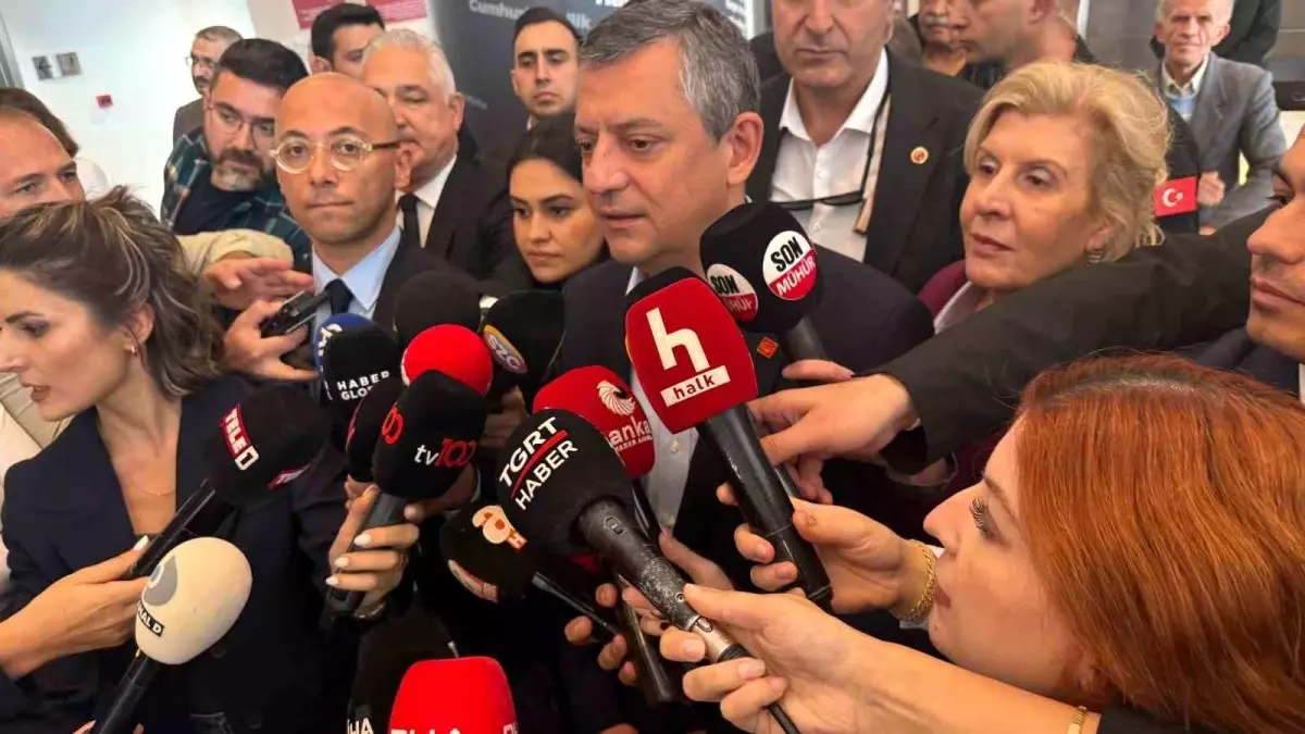 CHP Genel Başkanı Özgür Özel\'den Kurultay Davası Açıklaması