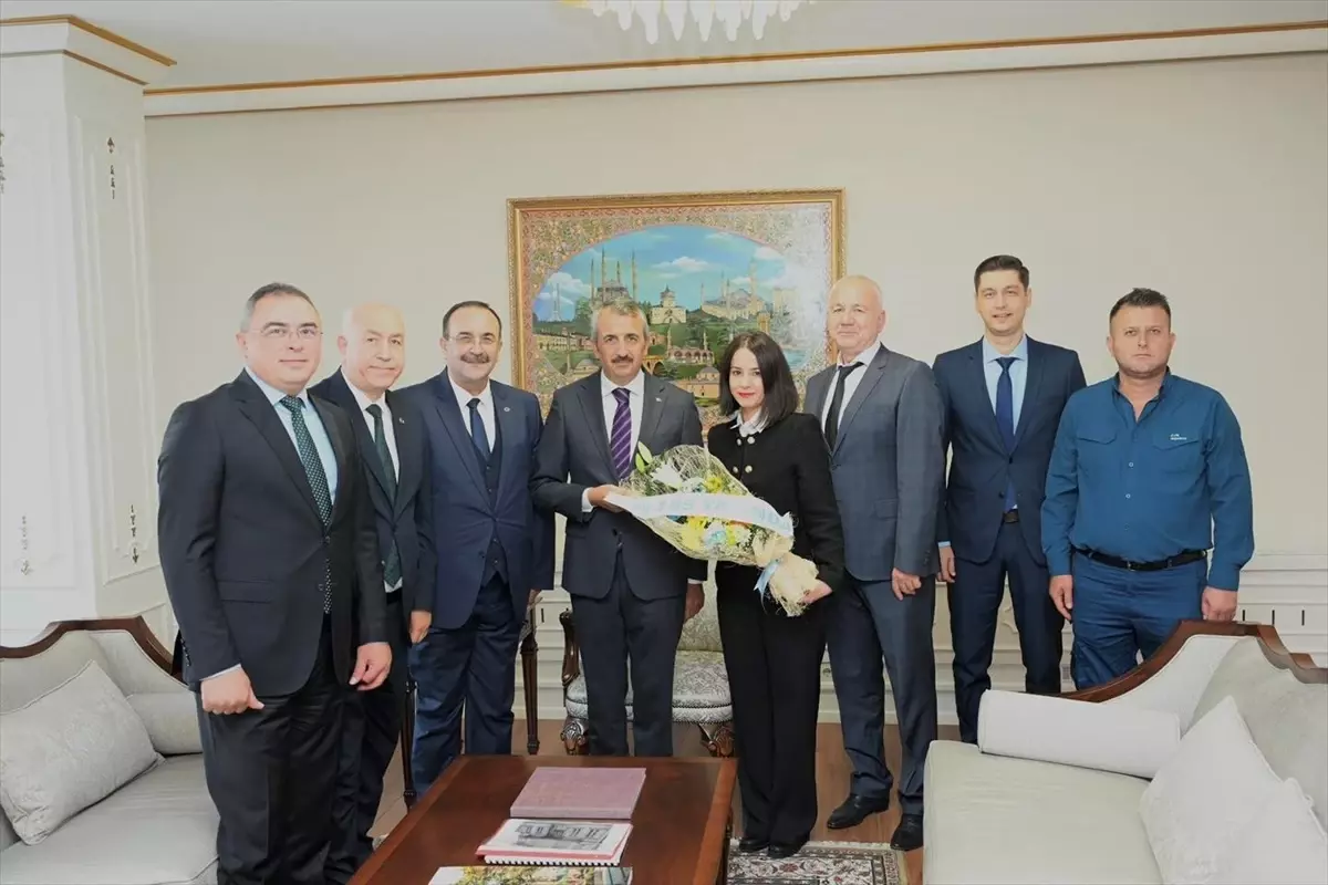 Edirne Valisi PTT\'yi Ziyaret Etti