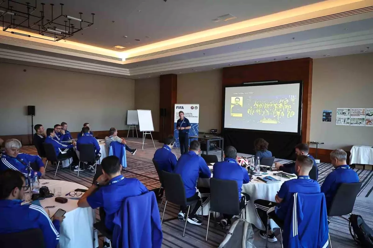 Futbol Gelişim Çalıştayı Budapeşte\'de Gerçekleşti