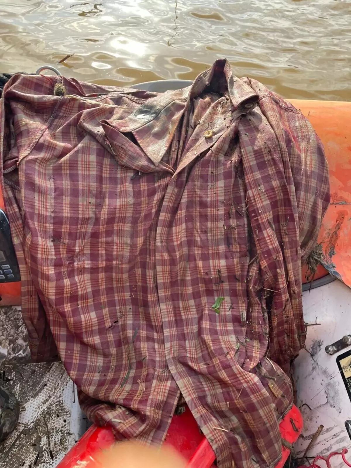 Kayıp Bülent Kaptanoğlu\'nun Gömleği Bulundu