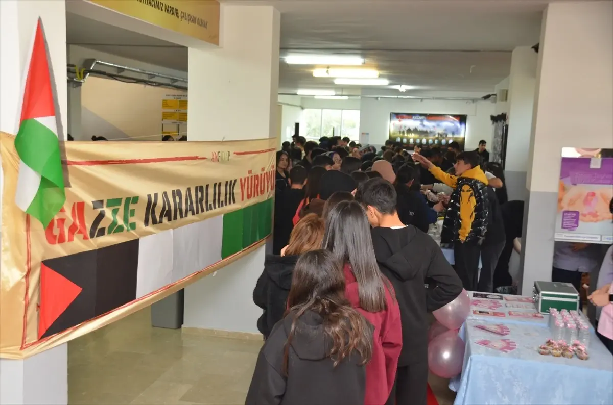 Kahramankazan\'da Gazzelilere Destek Kermesi Düzenlendi