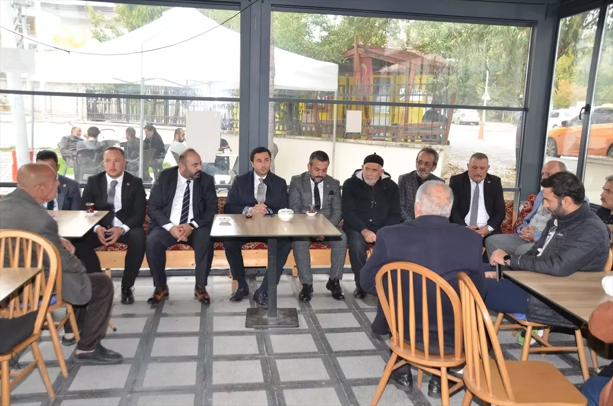 MHP\'den Kahramankazan\'da program