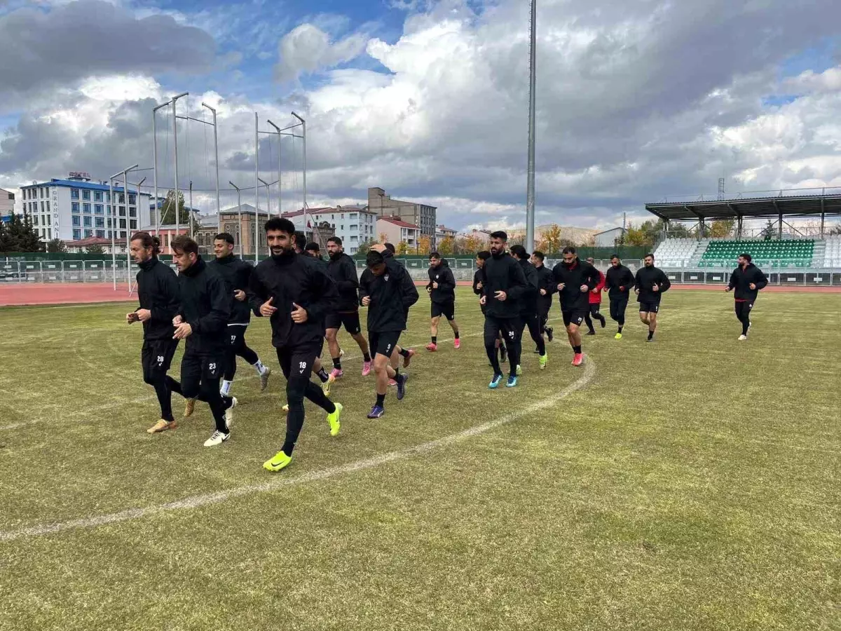 Kars 36 Spor, Bulanık Kop\'u Konuk Ediyor