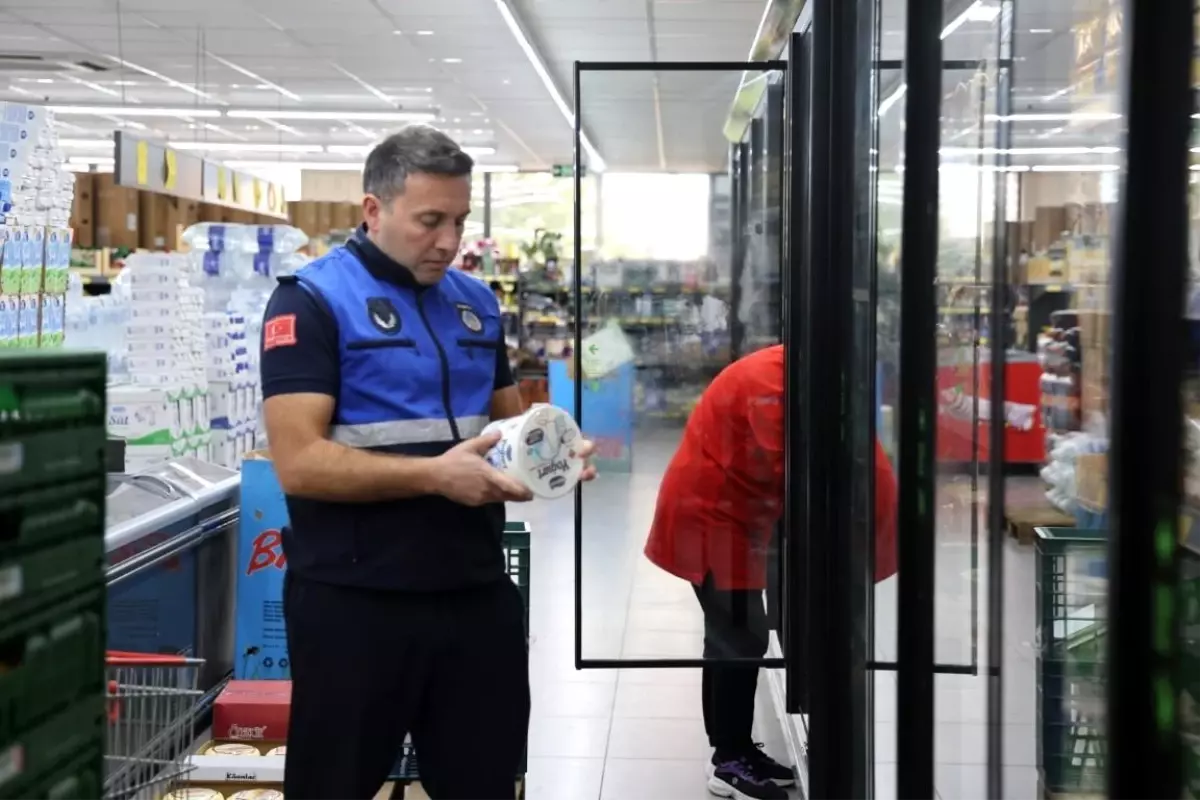 Kartepe\'de Market Denetimleri Sürüyor