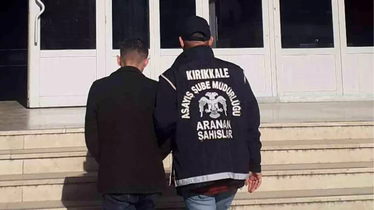 Kırıkkale\'de Hakaret Suçlusu Tutuklandı