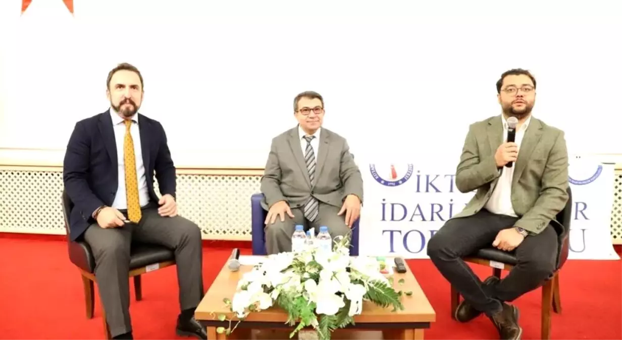 Kamuda Kariyer Söyleşisi Gerçekleştirildi