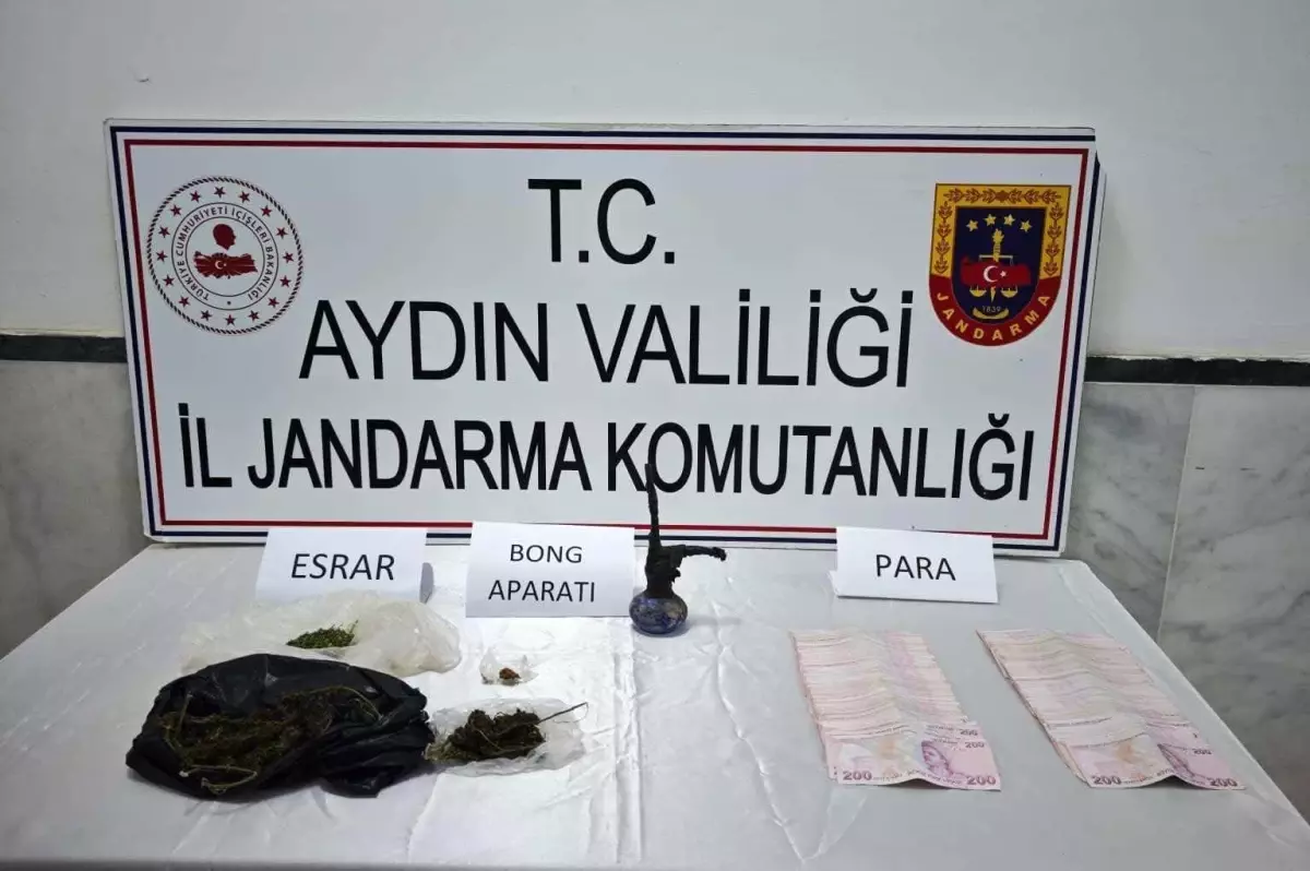 Kuyucak\'ta Uyuşturucu Operasyonu: 3 Şüpheli Yakalandı