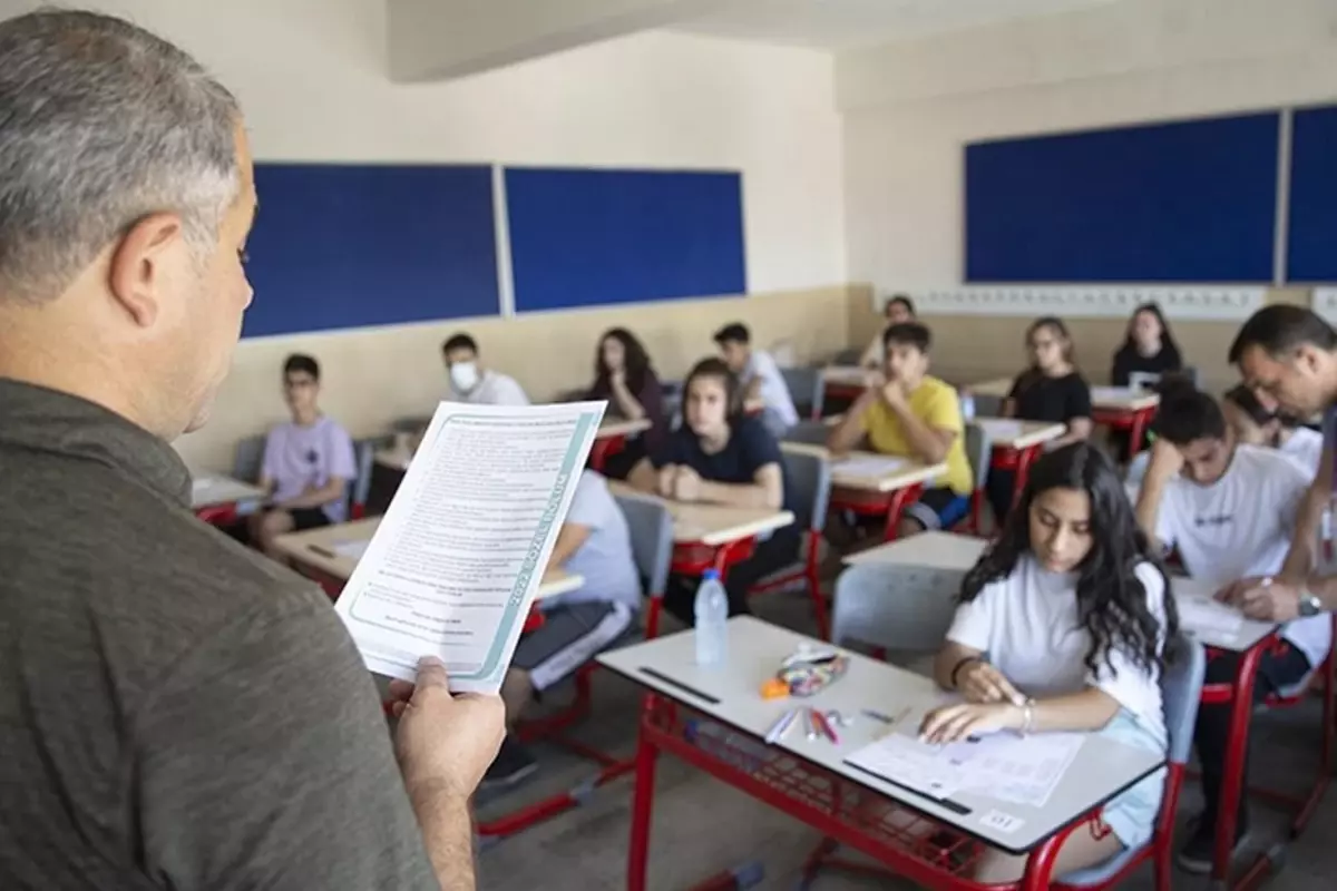 Milyonlarca öğrenciye sürpriz! Sınav sistemi sil baştan değişiyor