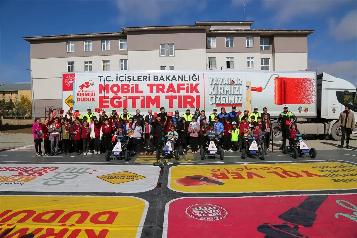 Muş\'ta 605 Öğrenciye Trafik Eğitimi Verildi