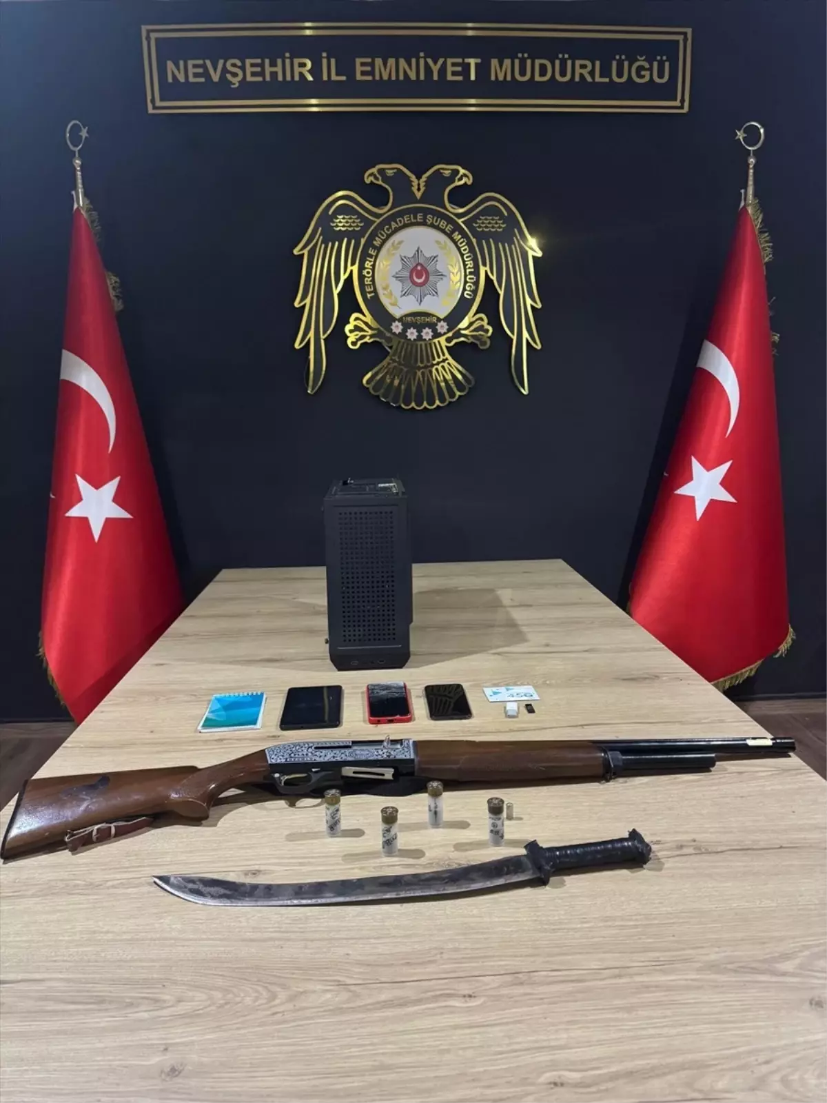 Nevşehir\'de DEAŞ Operasyonu: 2 Tutuklama