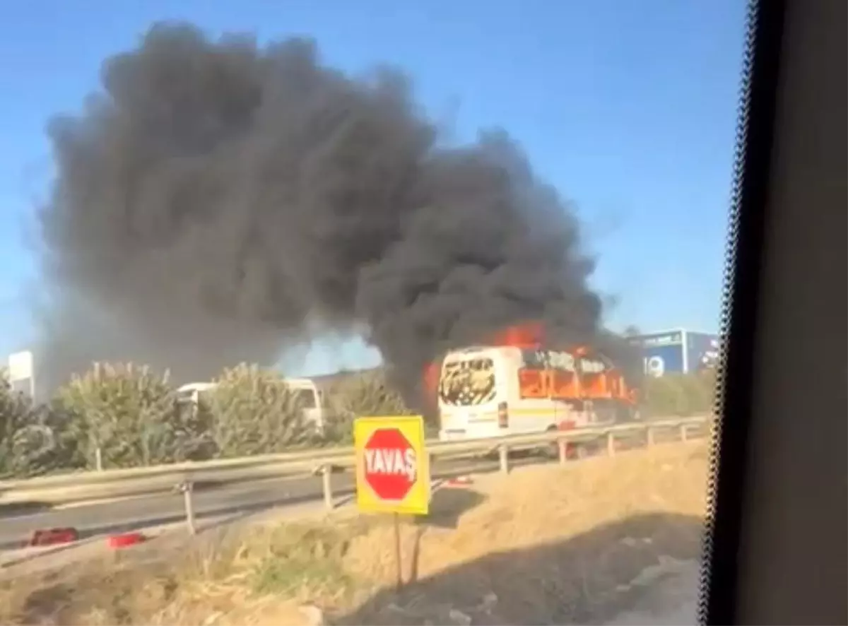 Adana\'da Feci Kaza: Motosiklet Sürücüsü Yangında Hayatını Kaybetti