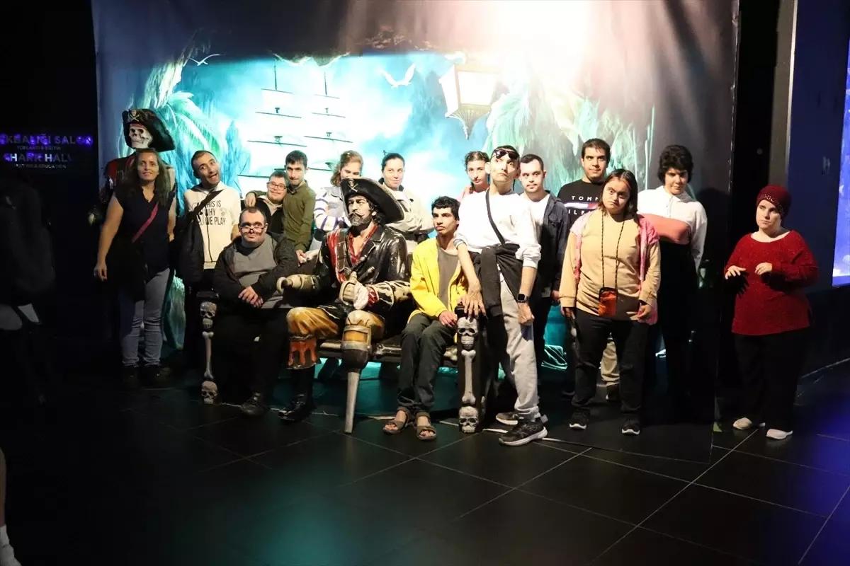 Geleceğimizi Yazan Genç Yürekler Projesi