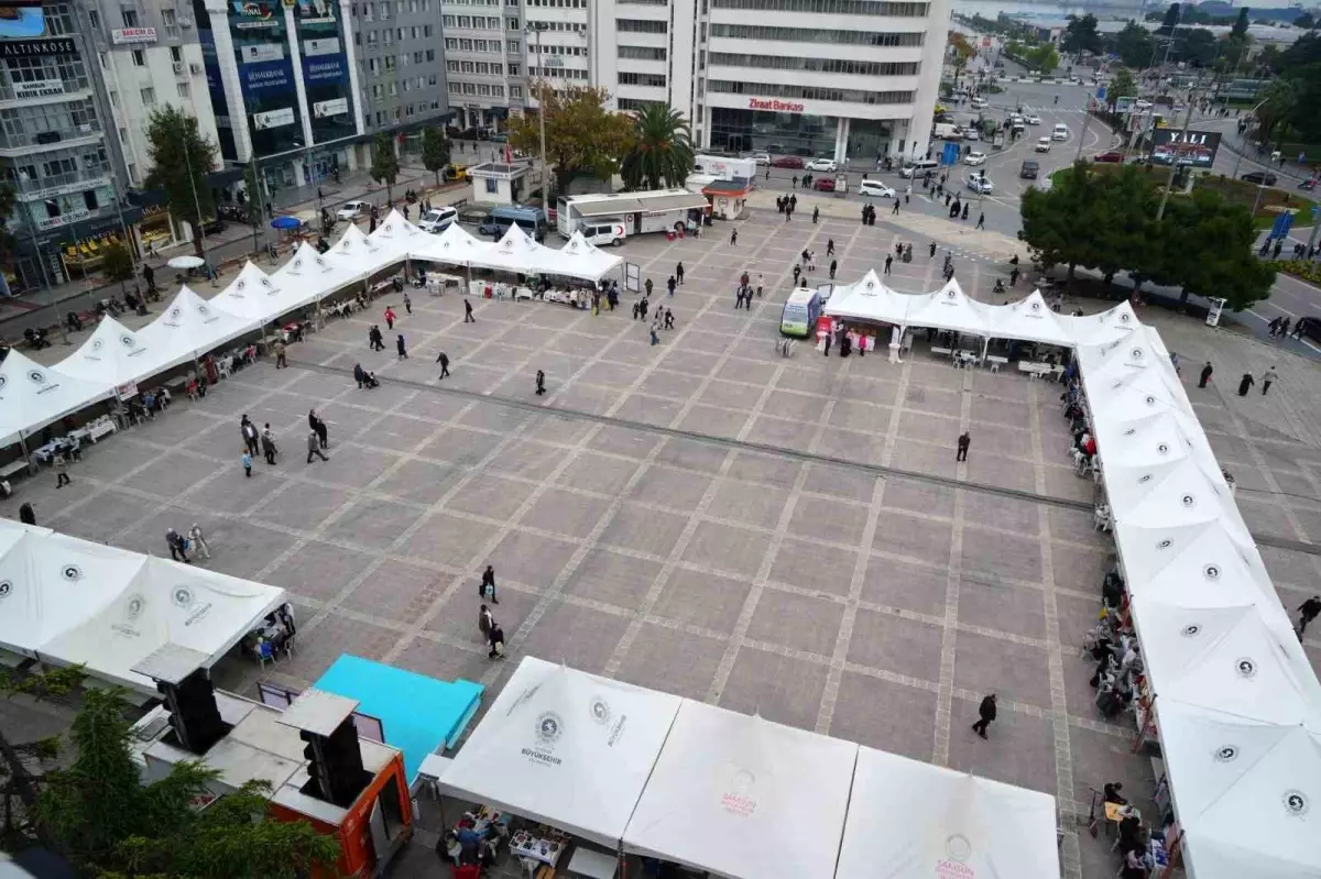 Samsun\'da Kadın Emeği Pazarı Açıldı