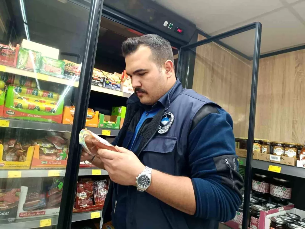 Sandıklı\'da Market Denetimleri