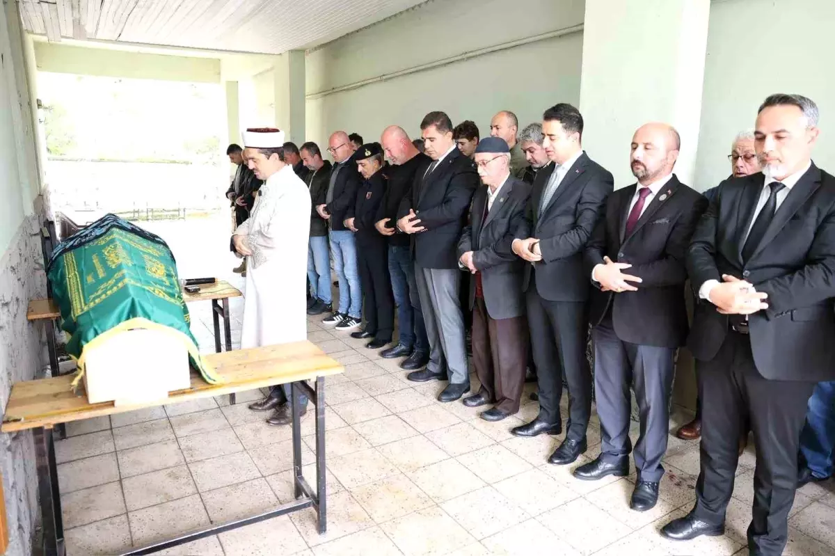 Şehit Annesi Mecbure Arslan Vefat Etti