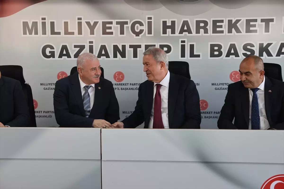 Hulusi Akar Gaziantep\'te Ziyaretlerde Bulundu