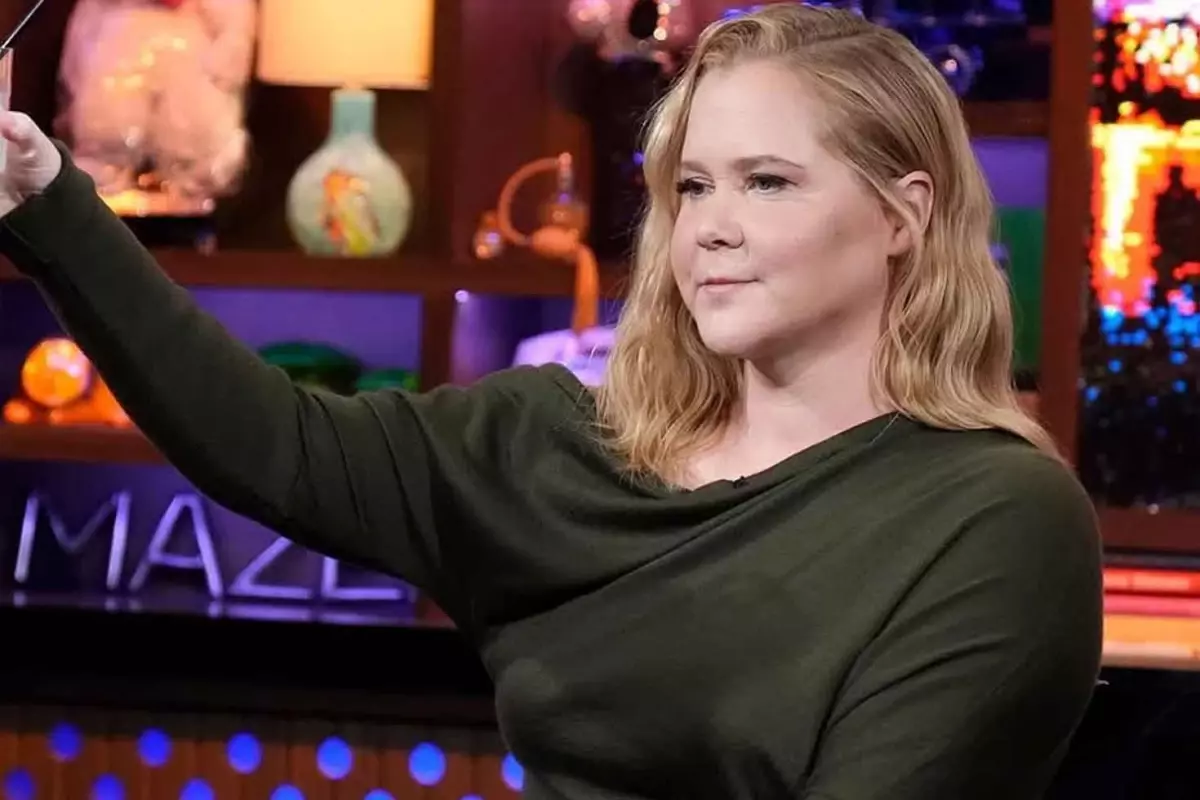 40 kilo veren ünlü komedyen Amy Schumer son halini paylaştı