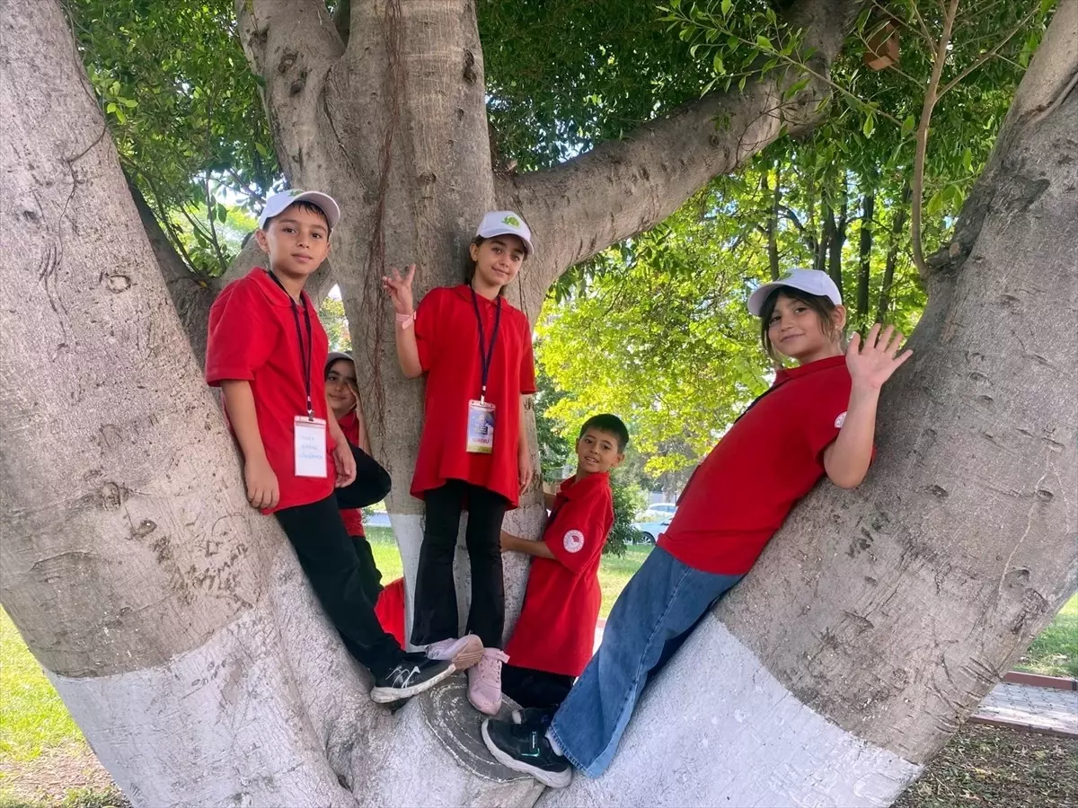 Adana\'da Lider Çocuk Tarım Kampı