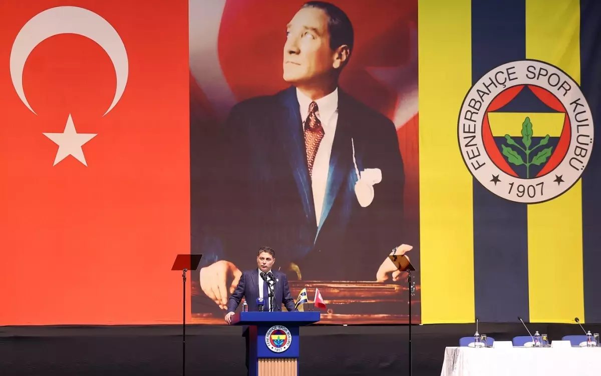 Fenerbahçe\'de Olağanüstü Genel Kurul Toplantısı