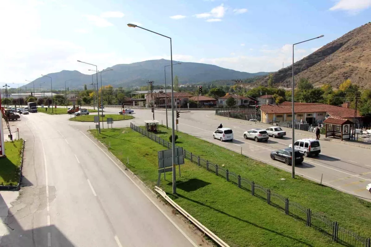 Amasya\'daki Ölüm Kavşağına Sinyalizasyon