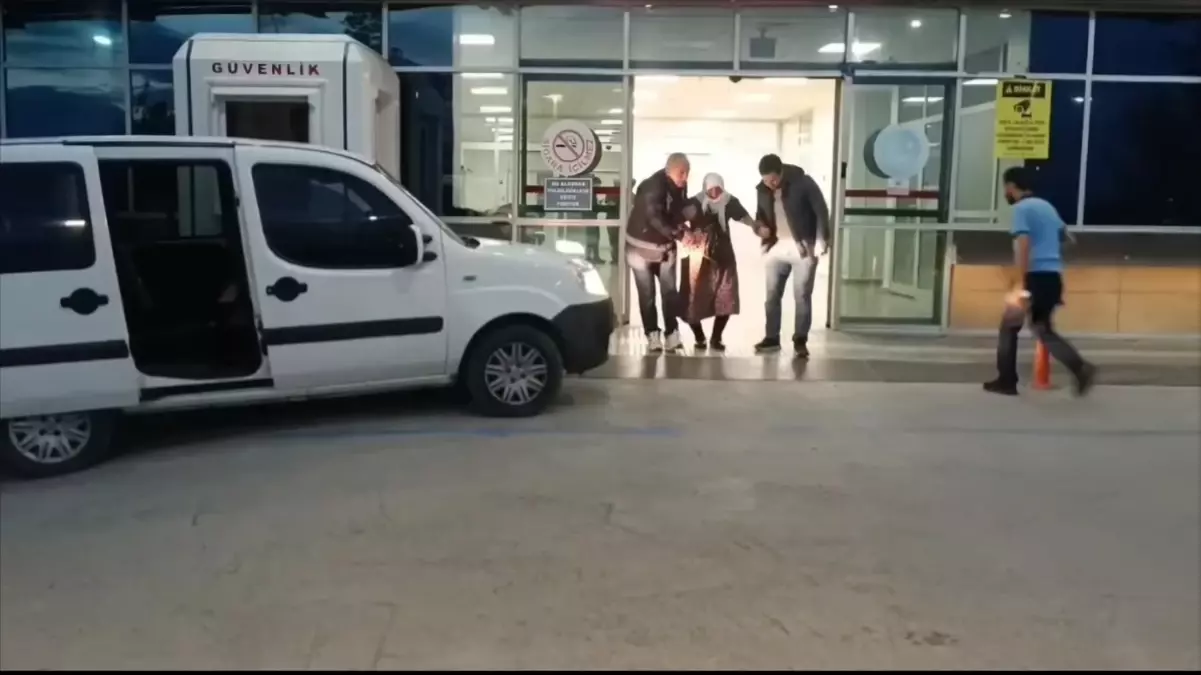 Yakınları, 85 yaşındaki kadını hastanede terk etti