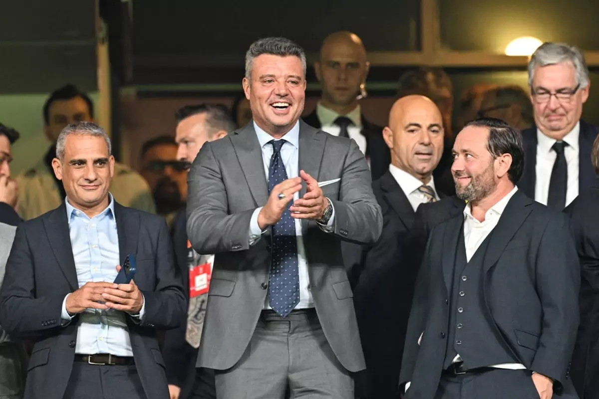 Fenerbahçe Olağanüstü Genel Kurul\'da 4,5,6,7,8. maddeler kabul edildi