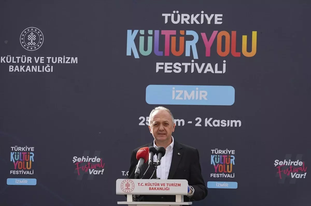 İzmir Kültür Yolu Festivali Başladı