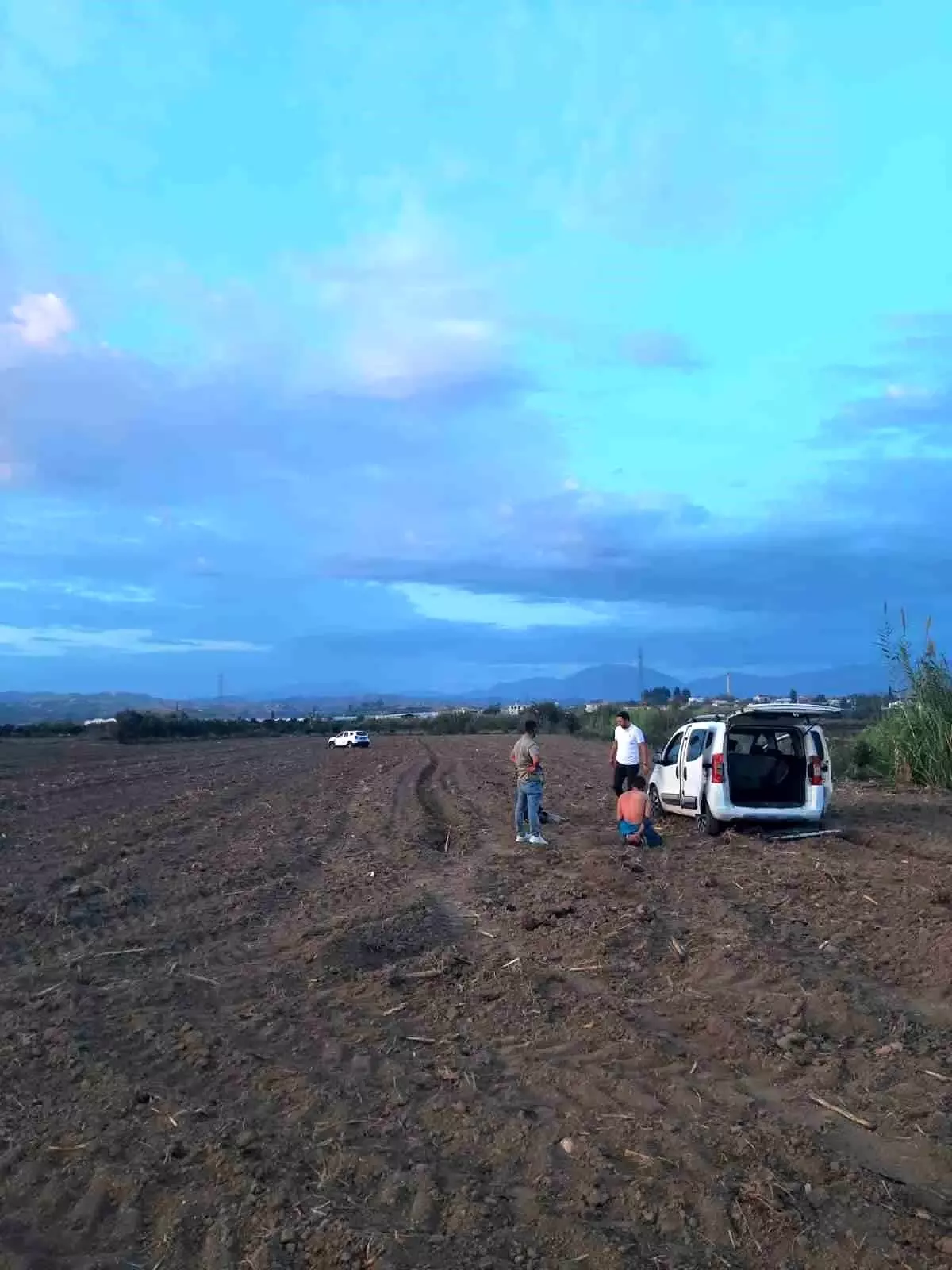 Uyuşturucu ve Hırsızlık Şebekesi Çökertildi