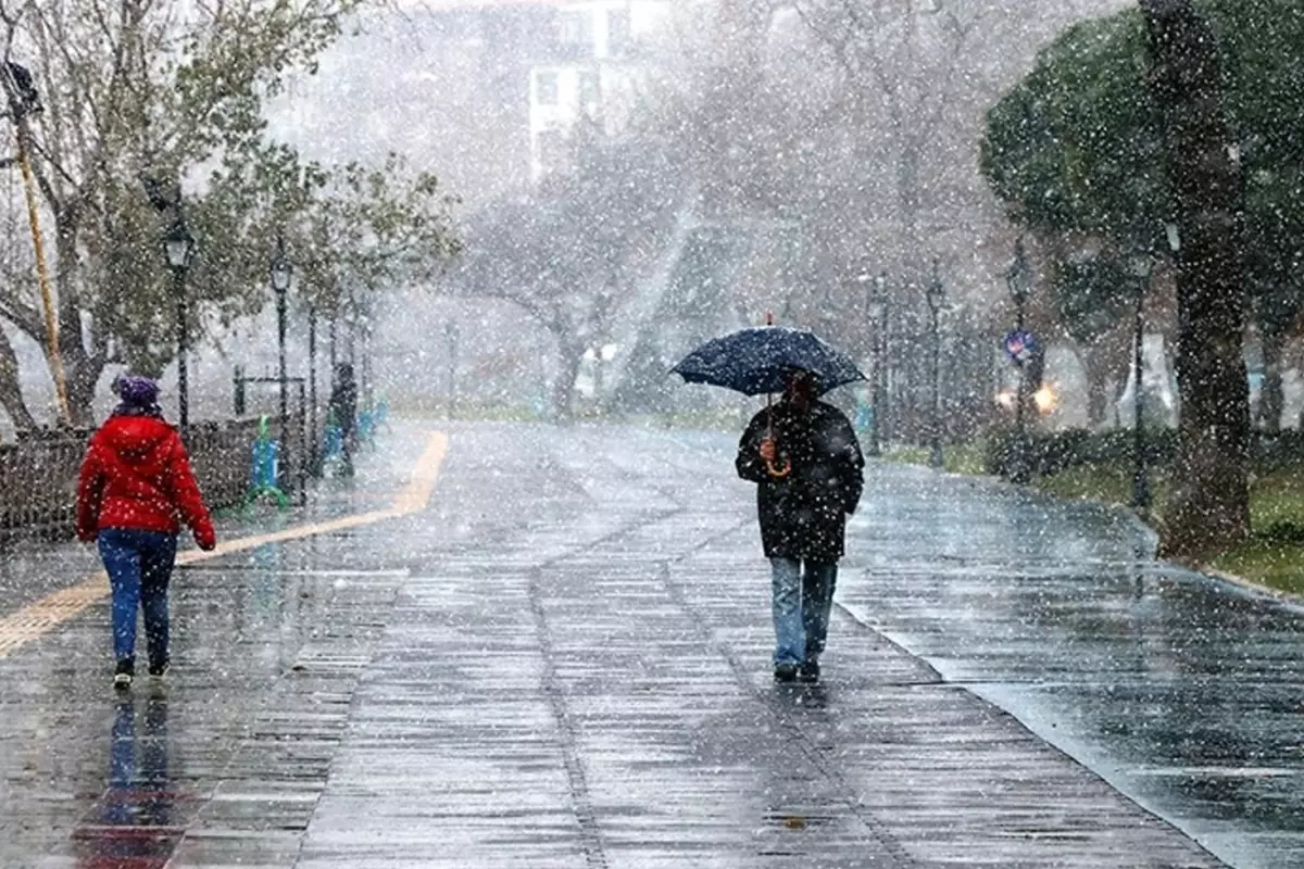 Karla karışık yağmur geliyor! Meteoroloji\'den 12 kente sarı kodlu uyarı
