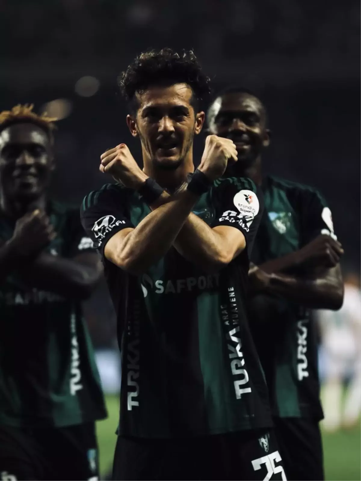 Kocaelispor, Alanyaspor\'u 2-0 Mağlup Etti