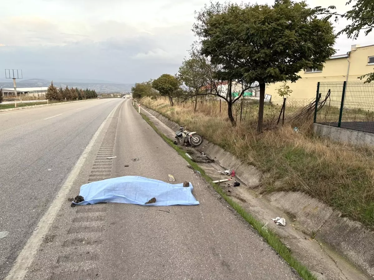 Manisa\'da Motosiklet Kazası: 1 Ölü