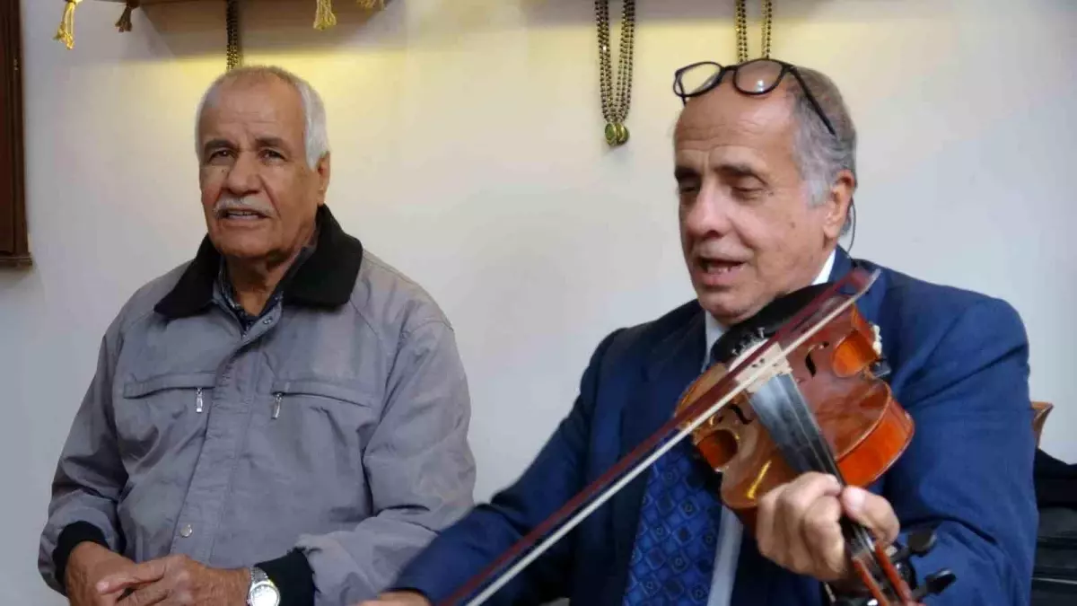 Gaziantep\'te Müzikli İçecek Keyfi