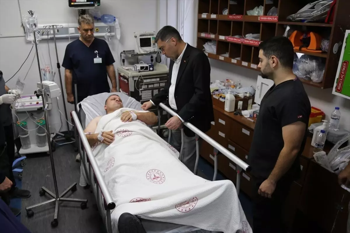 Eyyübiye\'de Nöbetçi Polise Bıçaklı Saldırı