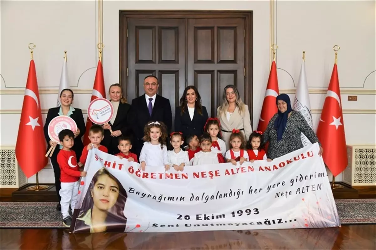 Şehit Öğretmen Neşe Alten Anıldı