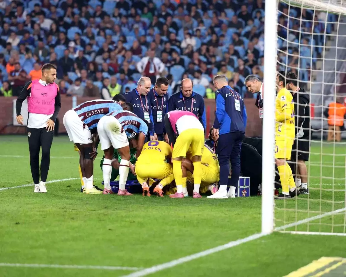 Trabzonspor\'dan Claro\'ya Geçmiş Olsun Mesajı