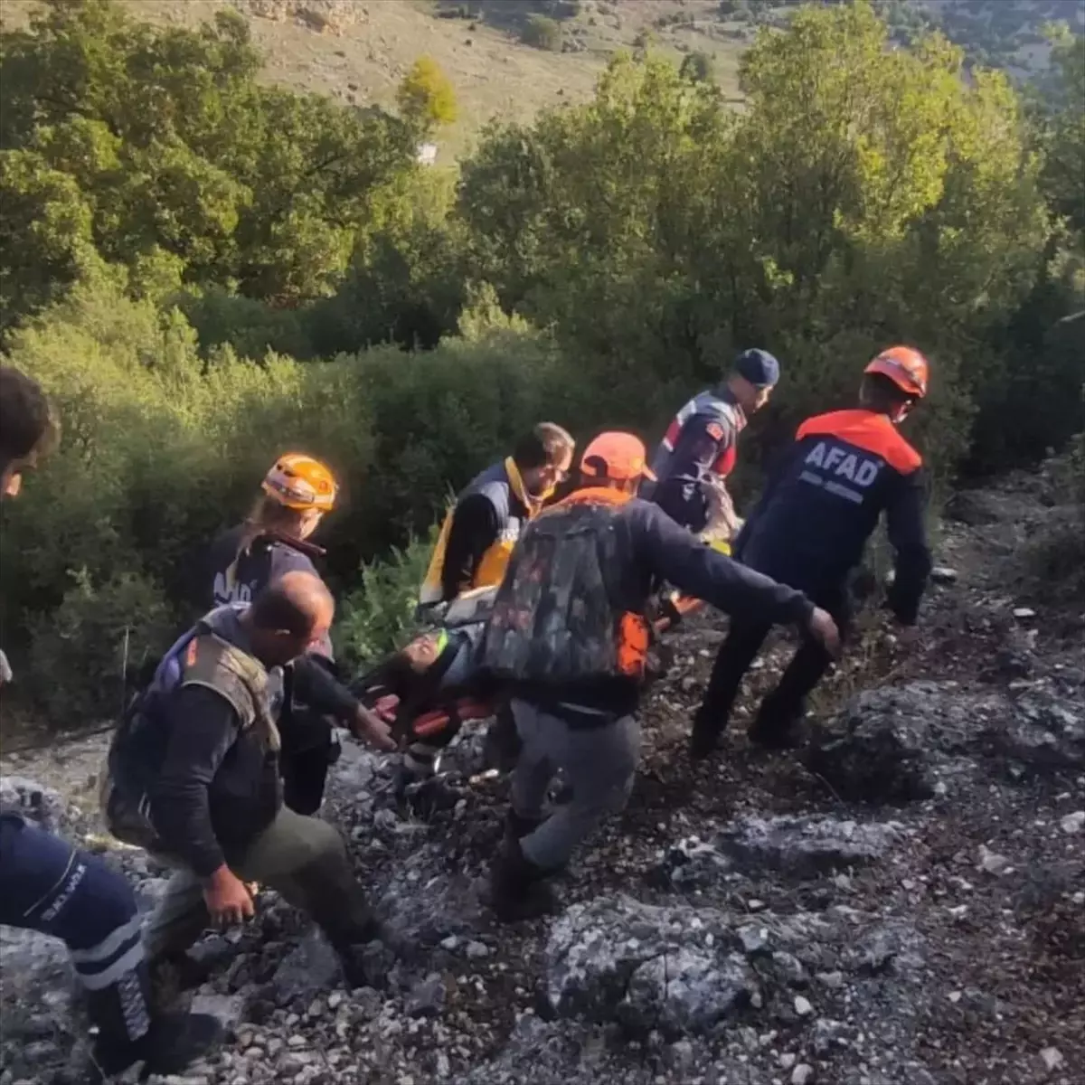 Av sırasında düştü, hastaneye kaldırıldı