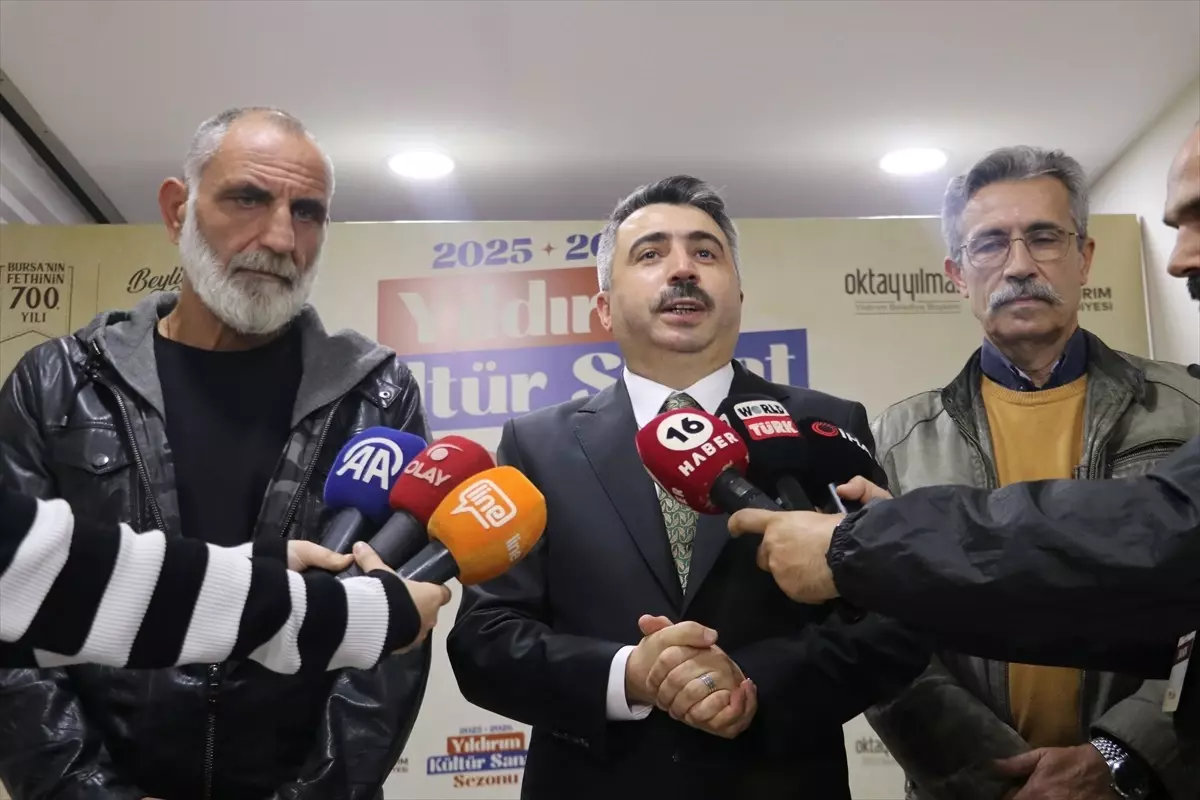 Bursa\'nın Fethinin 700. Yılı Kutlandı