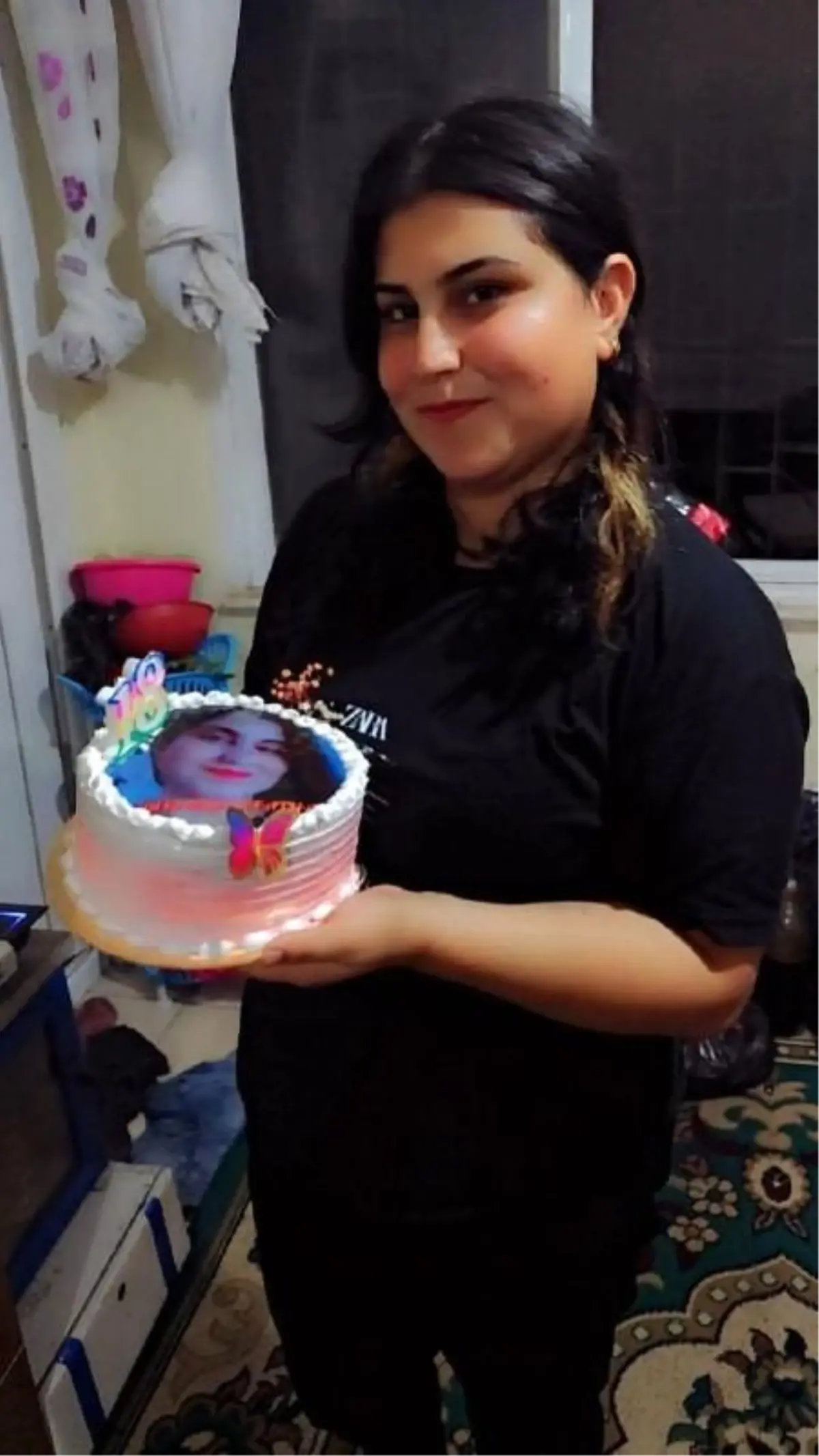 18 Yaşındaki Genç Kız Kayıp