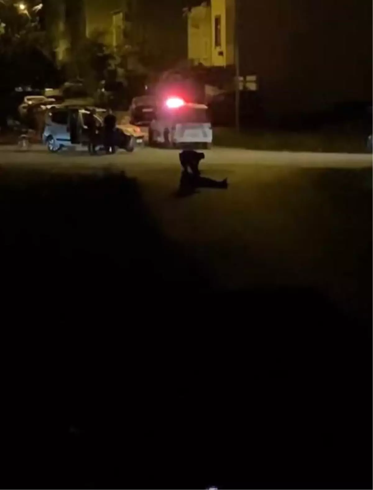 Arnavutköy\'de Kavga, Polis Müdahale Etti