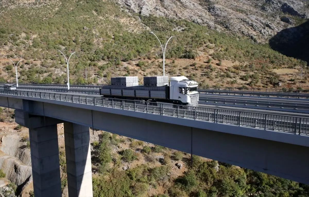 Bitlis\'te Yeni Yol Projesi Tamamlandı