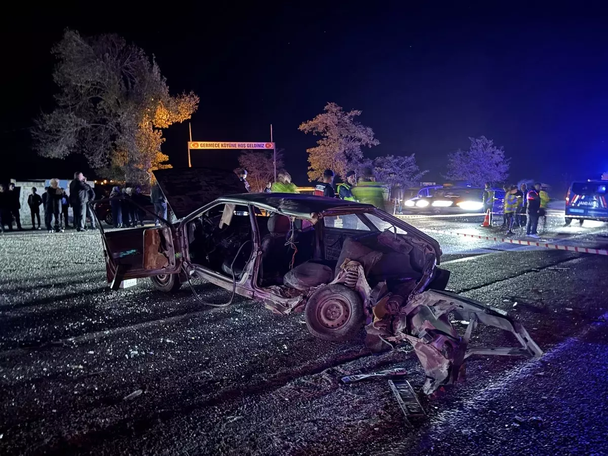 Çankırı\'da Trafik Kazası: 1 Ölü, 3 Yaralı