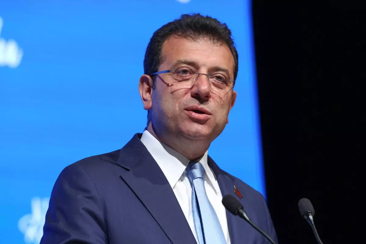 Ekrem İmamoğlu \'\'casusluk\'\' soruşturmasında ifade vermek için adliyede