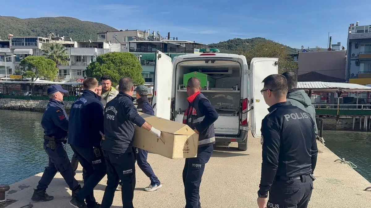 Erdek\'te Denizde Ceset Bulundu
