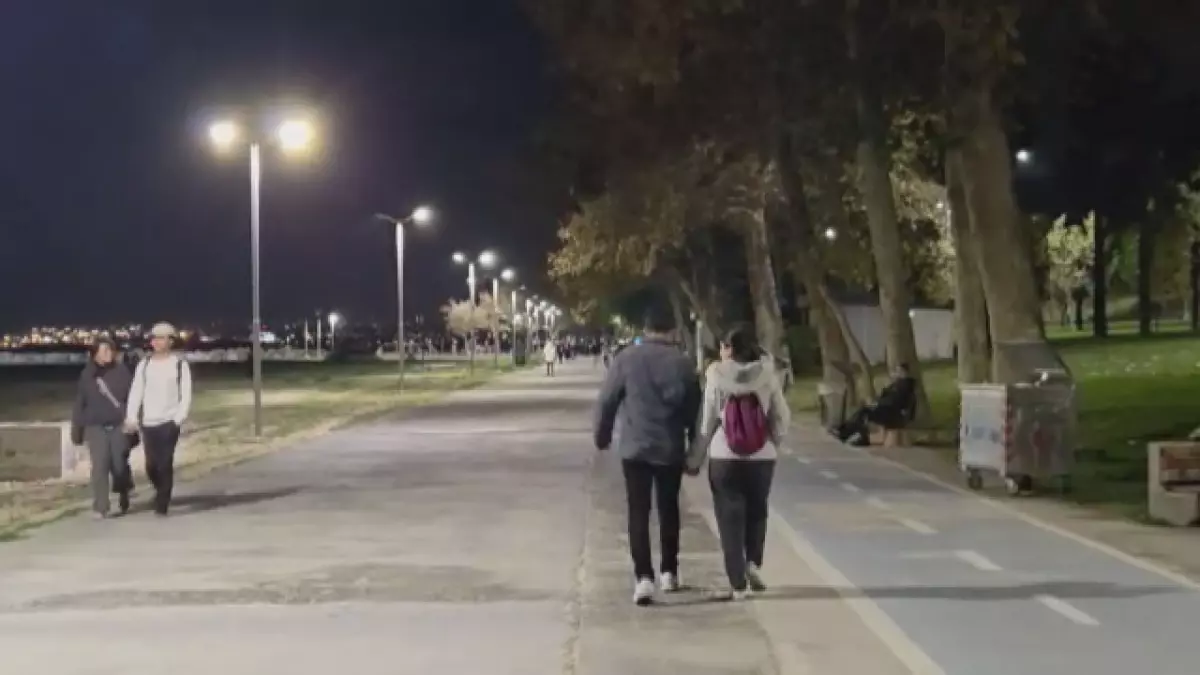 İstanbul\'da 3.7 Büyüklüğünde Deprem