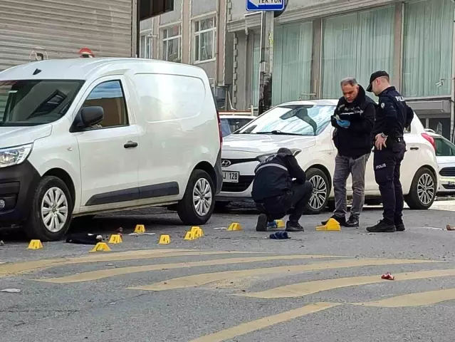 Kağıthane'de sokak ortasında cinayet: Genç kadın hayatını kaybetti | Flaş Gelişme