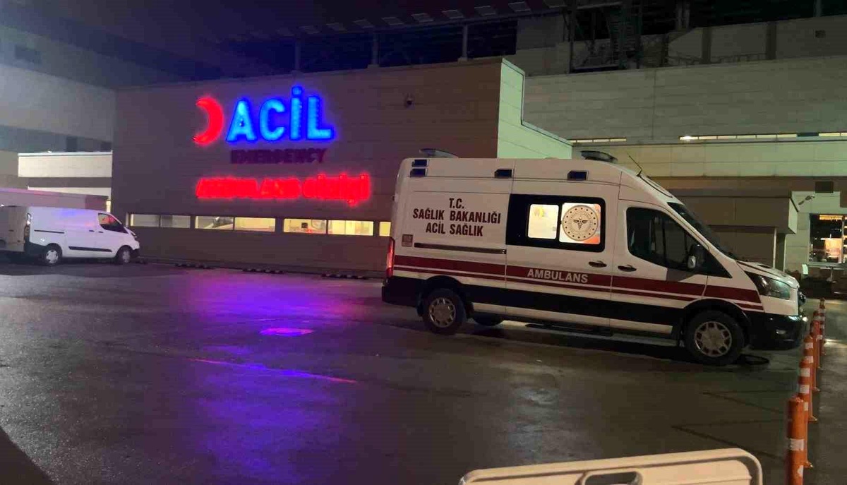 Ankara\'da Alkolden İki Çocuk Zehirlendi, Biri Hayatını Kaybetti