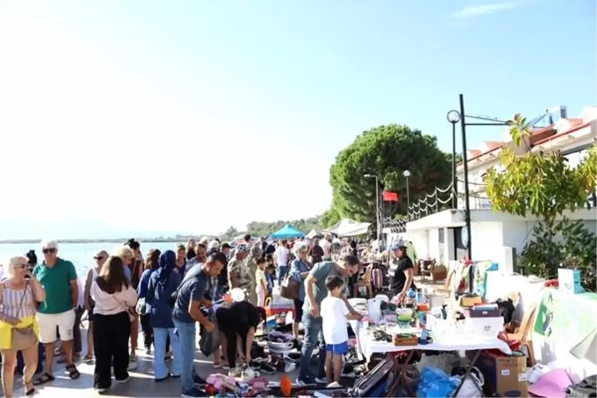 Köyceğiz İkinci El Pazarı\'na Yoğun İlgi