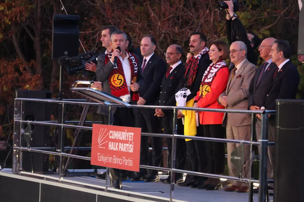 Özgür Özel\'den Vizesiz Avrupa Vurgusu