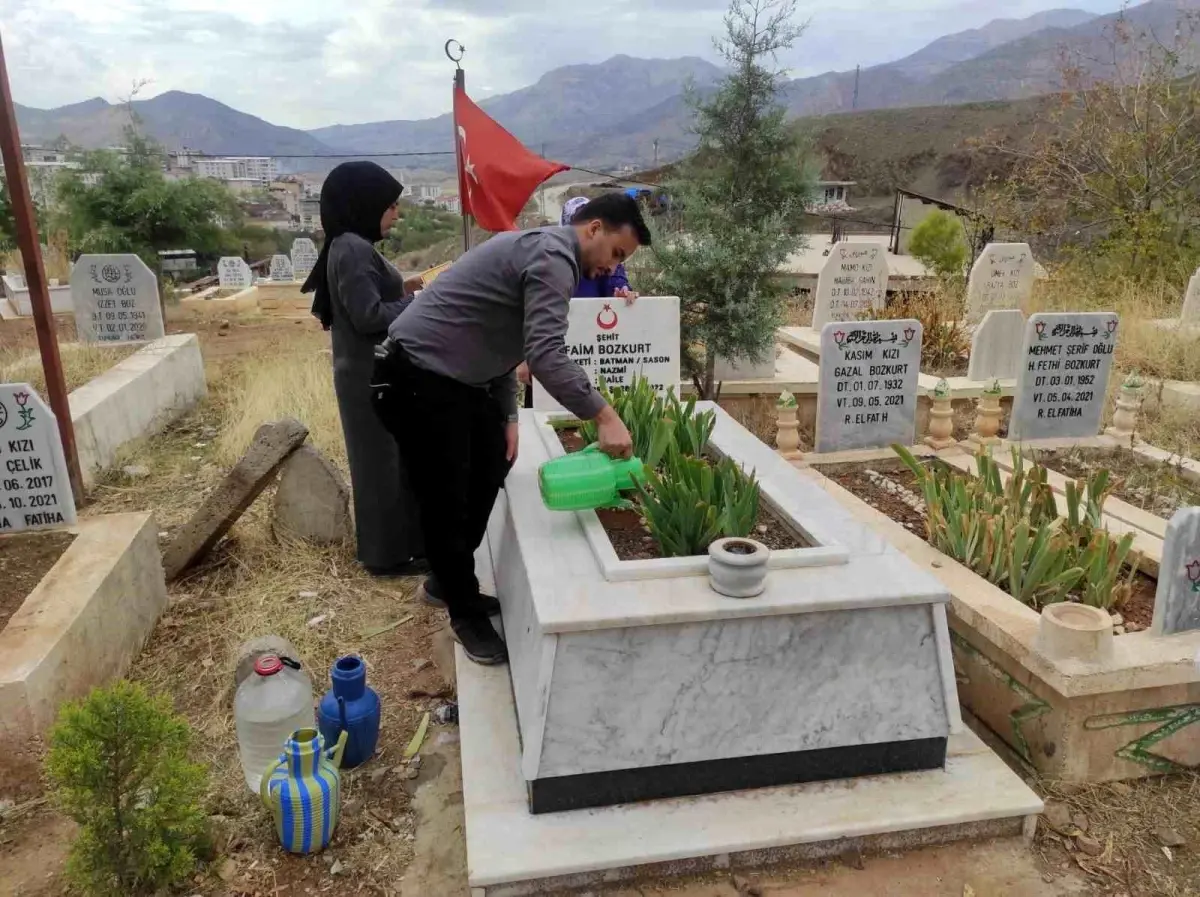 Sason şehitleri Bozkurt ve Araz şehadet yıl dönümlerinde unutulmadı